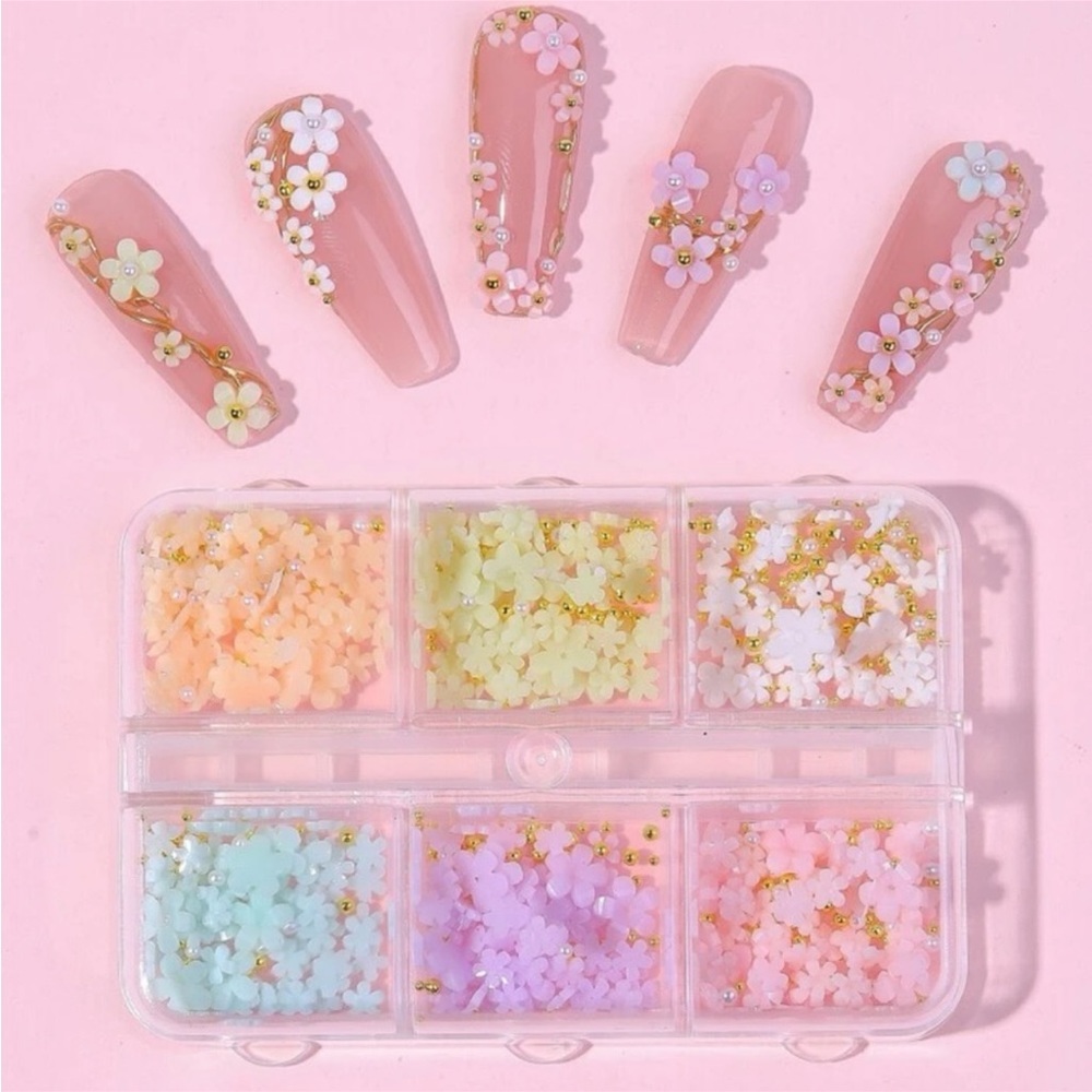 Nail Accents